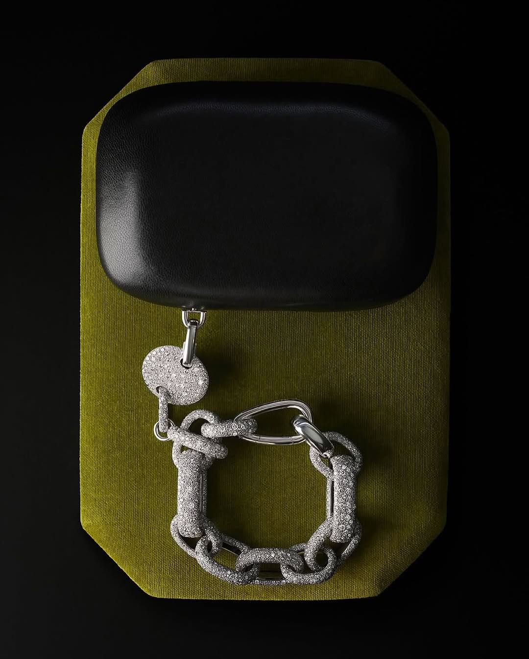 Philippe Lacombe X Pomellato Jul. 25