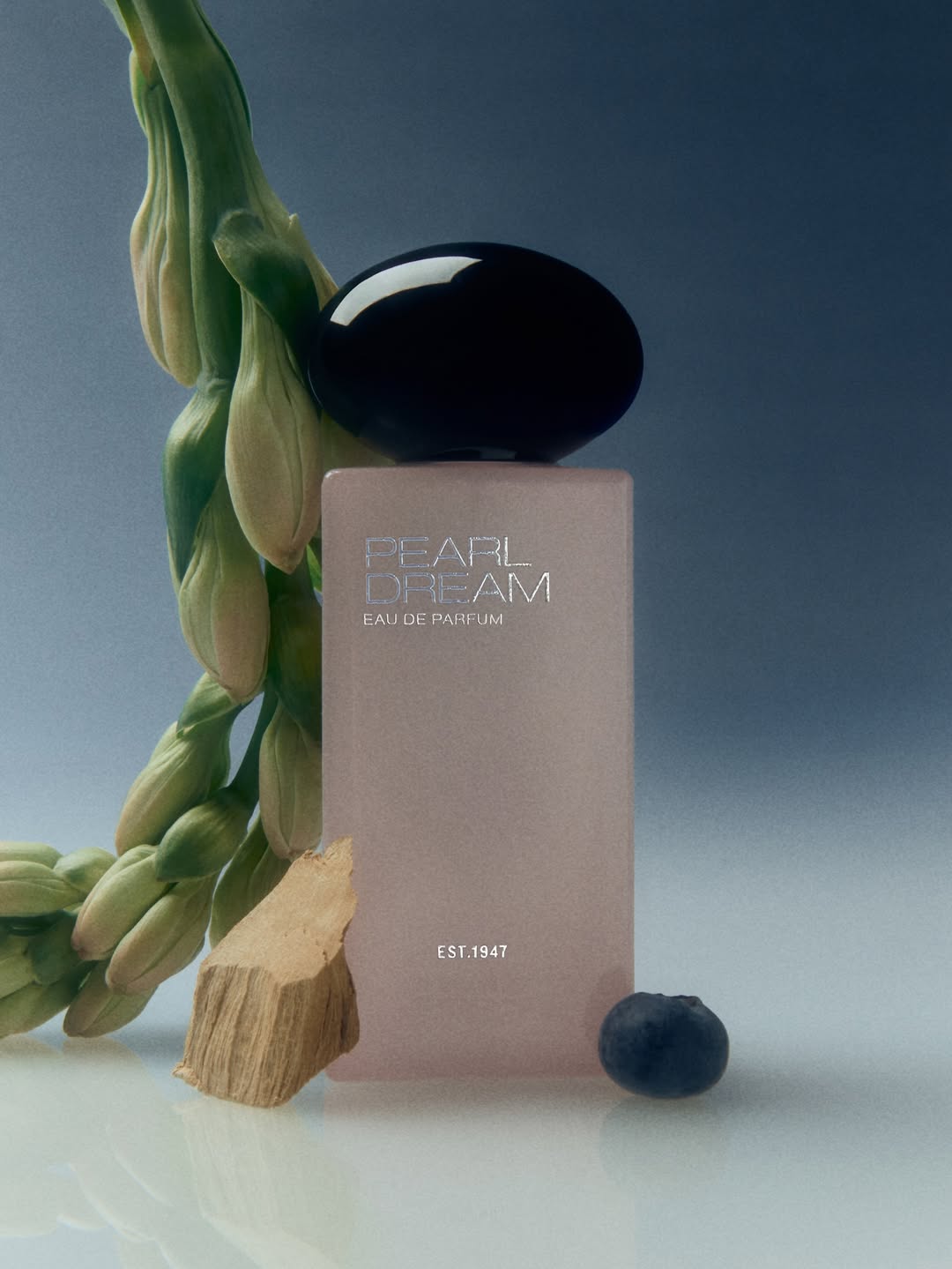 Nicolas Kern X H&M Beauty Sep. 25