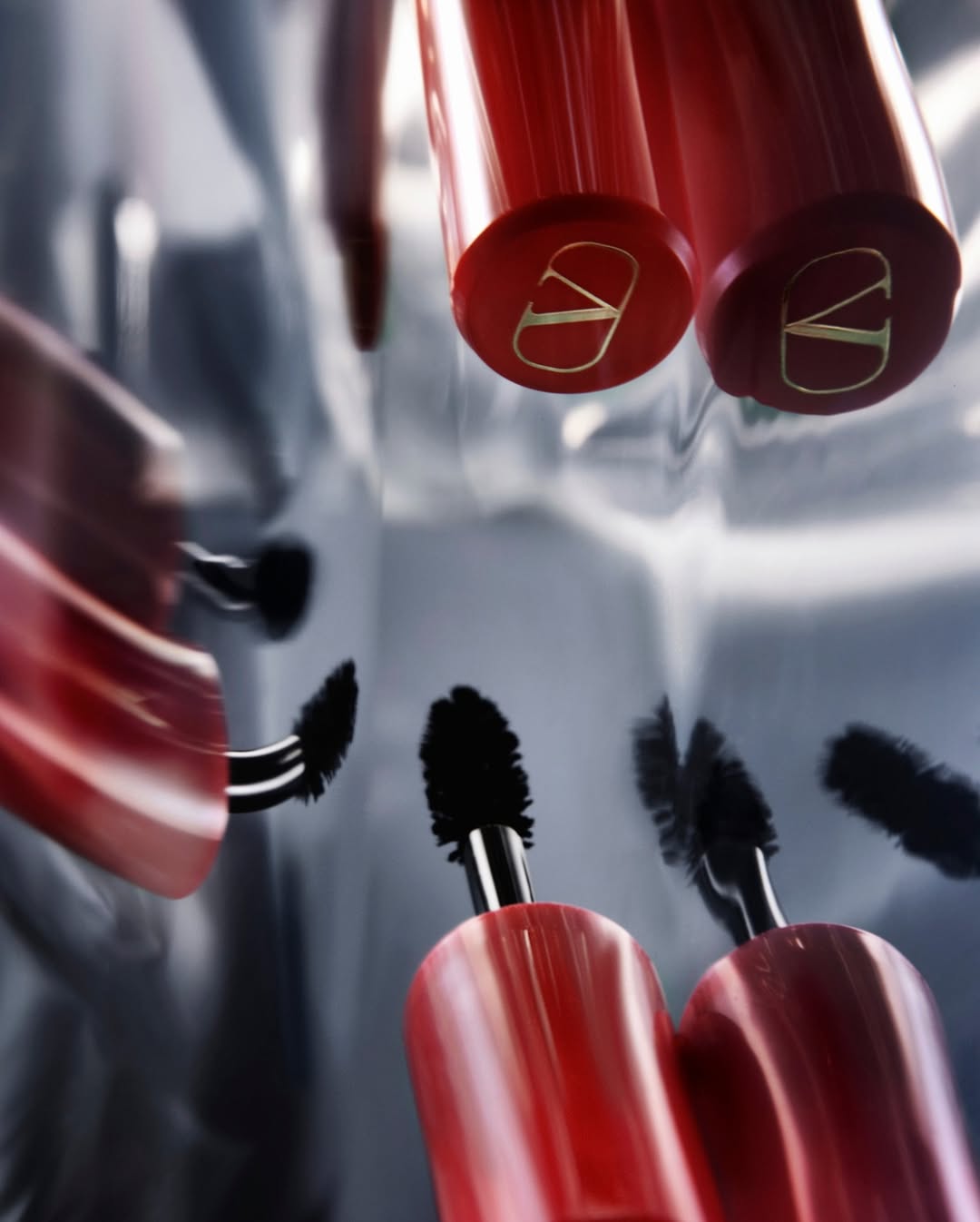 Tais Sirote X Puss Puss Magazine Nov. 25