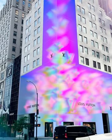 Reference X Louis Vuitton Dec. 25