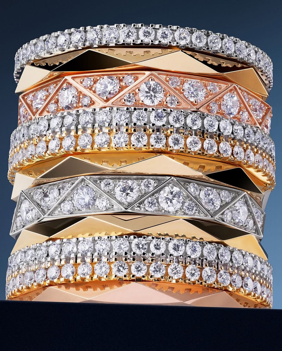 Tais Sirote X Something About Rocks