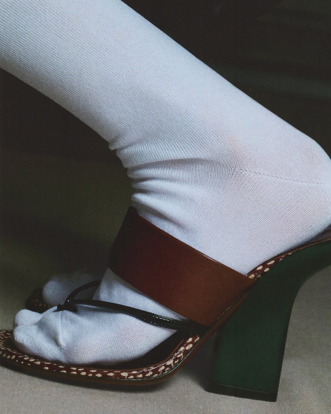 Sara Zanoni X WHATEVR MAGAZIN