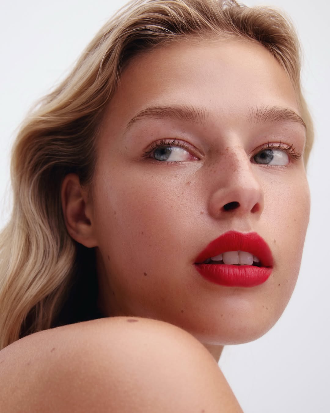Anairam X Bloomingdale's