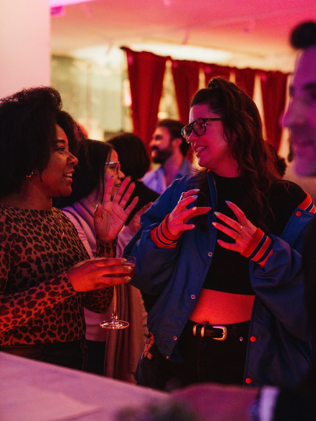 CSC by NYC was a viiibbbeee! Huge shout out to our friends at @chaosandcreativitypodcast for sponsoring the evening and giving creatives a reason to come together. 

Thank you so much for hosting @warehousestudiosbklyn, what a gorgeous space. If you’re in NYC and need a studio rental please check them out. 

The team at @bloodsweatandbutter really brought it. The food was 🤌🏻 and the creativity was immaculate. 

Thank you to all the incredible creatives who joined! So many impressive humans.

Next Creative Supper Club BRUNCH EDITION will be announced soon. September 21st in LA. Applications will open the week of September 1st. Mark your calendars! 

🤍