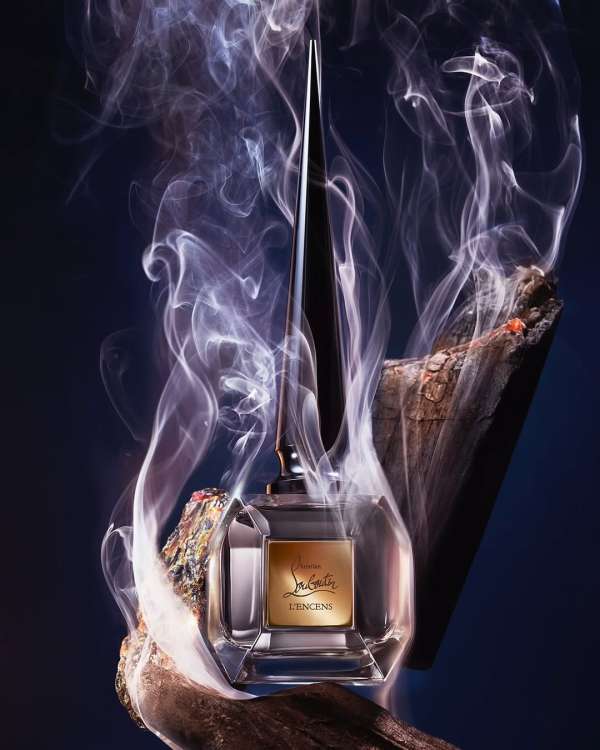 FÉTICHE @christianlouboutinbeauty 