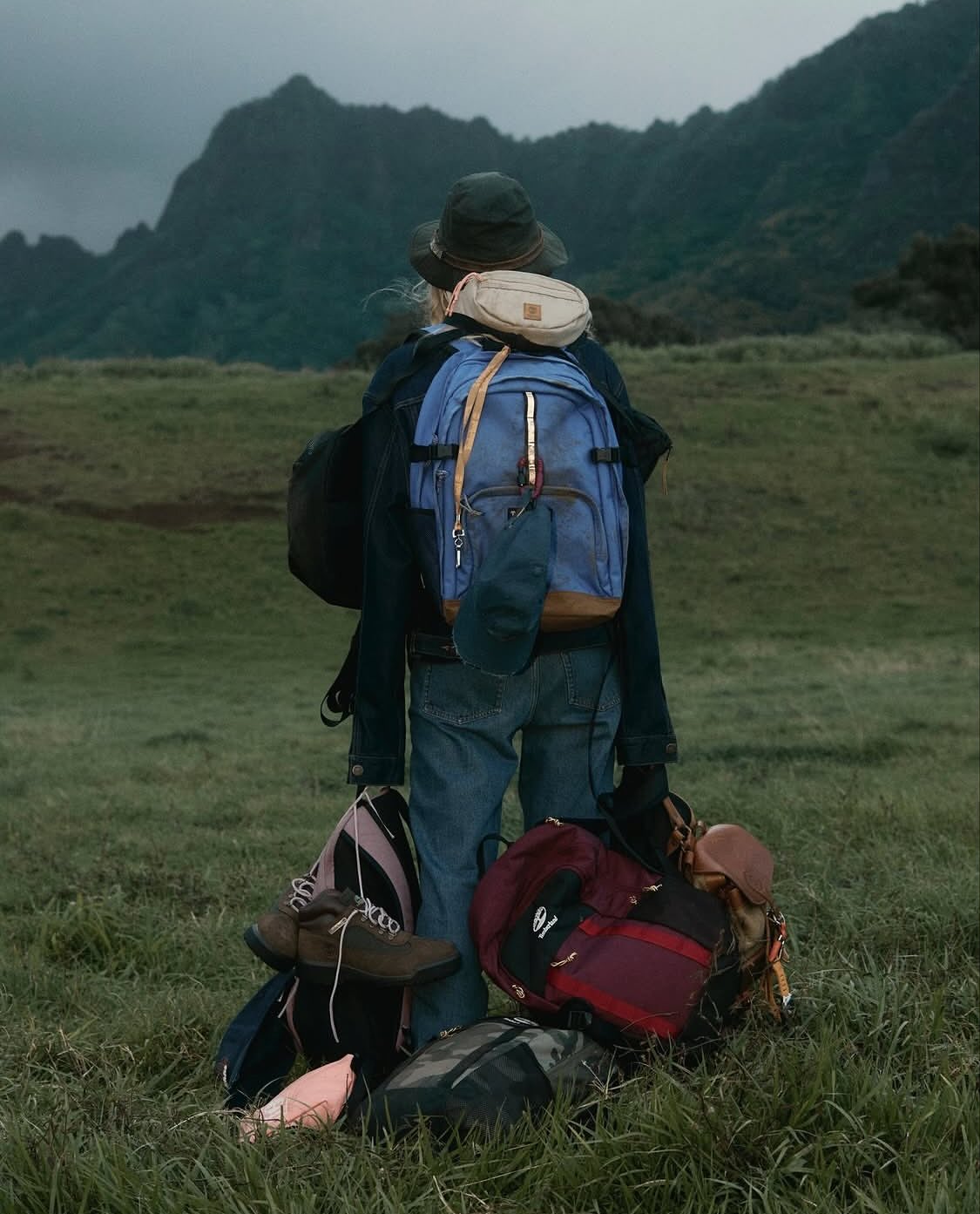@timberland feat. @z0ehead @kristinabyerley 

Photographer / Director @chrisglickman.studio
DP @robbycorral
Creative Director @drewvillani
Stylist @themarcusallen
Hair and Makeup @levimonarch
Manicurist @leona5555
Prop Stylist @katrinchong
1st Photo Assistant @chris_parente @desmondcentro @dougfalter
1st AC @_yatta 
2nd AC @reannasea
DIT Rob Dionne
Local Production @fxgrouphawaii
Post Production @purple_martin_studio
Produced by COUNSEL

Thanks to @mollycollins603