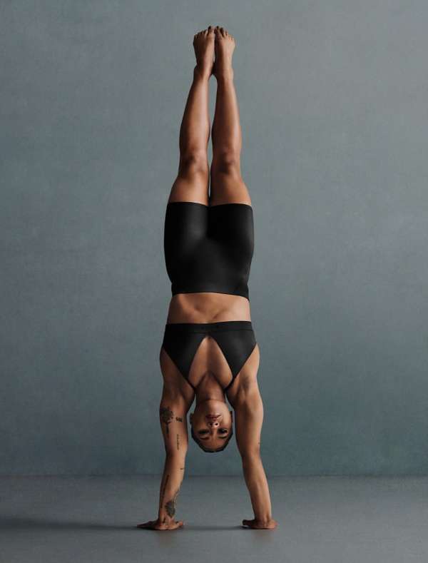 Sha’Carri Richardson, Serena Williams, Beat...