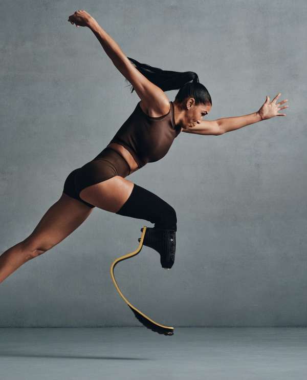 Sha’Carri Richardson, Serena Williams, Beat...