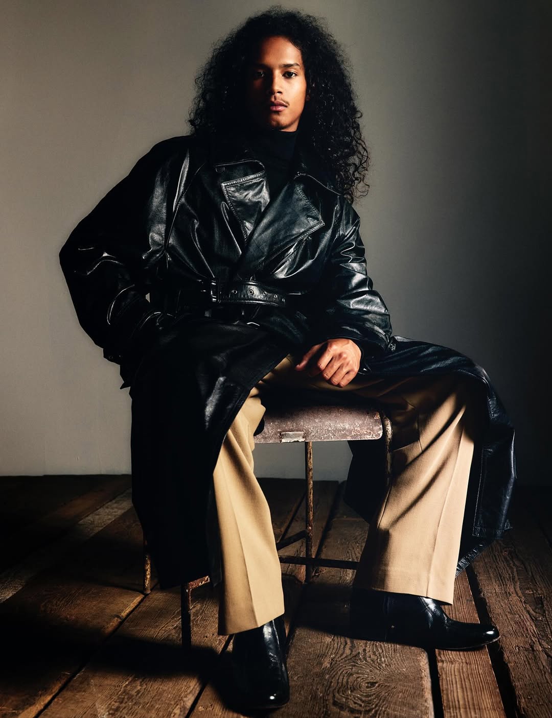 Harper’s Bazaar France Homme Issue 1 @bazaarfrance

Photographer @casperkofi
Stylist @tony_irvine
Hair @nerohair
Skin @rosegracemua
Set Design @itsmeiansaltersworld
Casting @dmcasting
Talent @elijahjassiem @iyahvegankitchen @slamin.e @medi_oj @gabriellorcy 

Harper’s Bazaar France
Editor in Chief Olivier Lalanne
Fashion editor in Chief @elodiedavid

Atelier Franck Durand 
Creative Director Franck Durand @atelierfranckdurand
Art Directors @anaismesmacque, @lise.de.martino

Photo Assistants @__angelcastro Elena Gutierrez
Digital Tech @michaelvick614
EQ @kmrentals

Production @wearecounsel @christogarfield

Thank you to @pleasespace