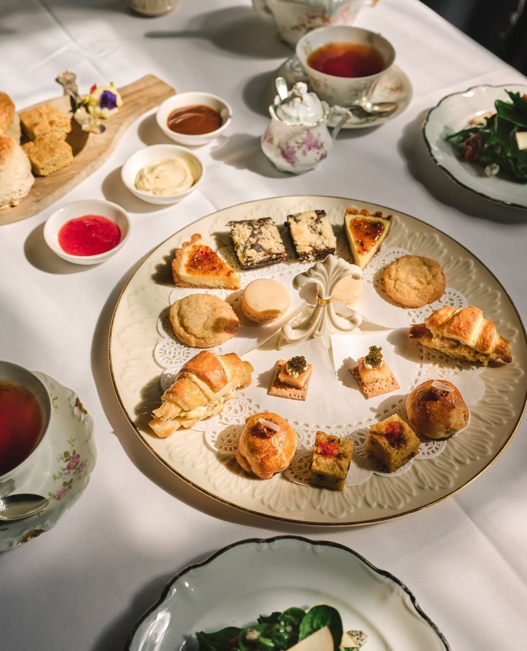 <a href="/liz-seabrook">Liz Seabrook</a> X Fare Magazine <span style="text-transform: none; white-space: nowrap;">Nov. 25</span>