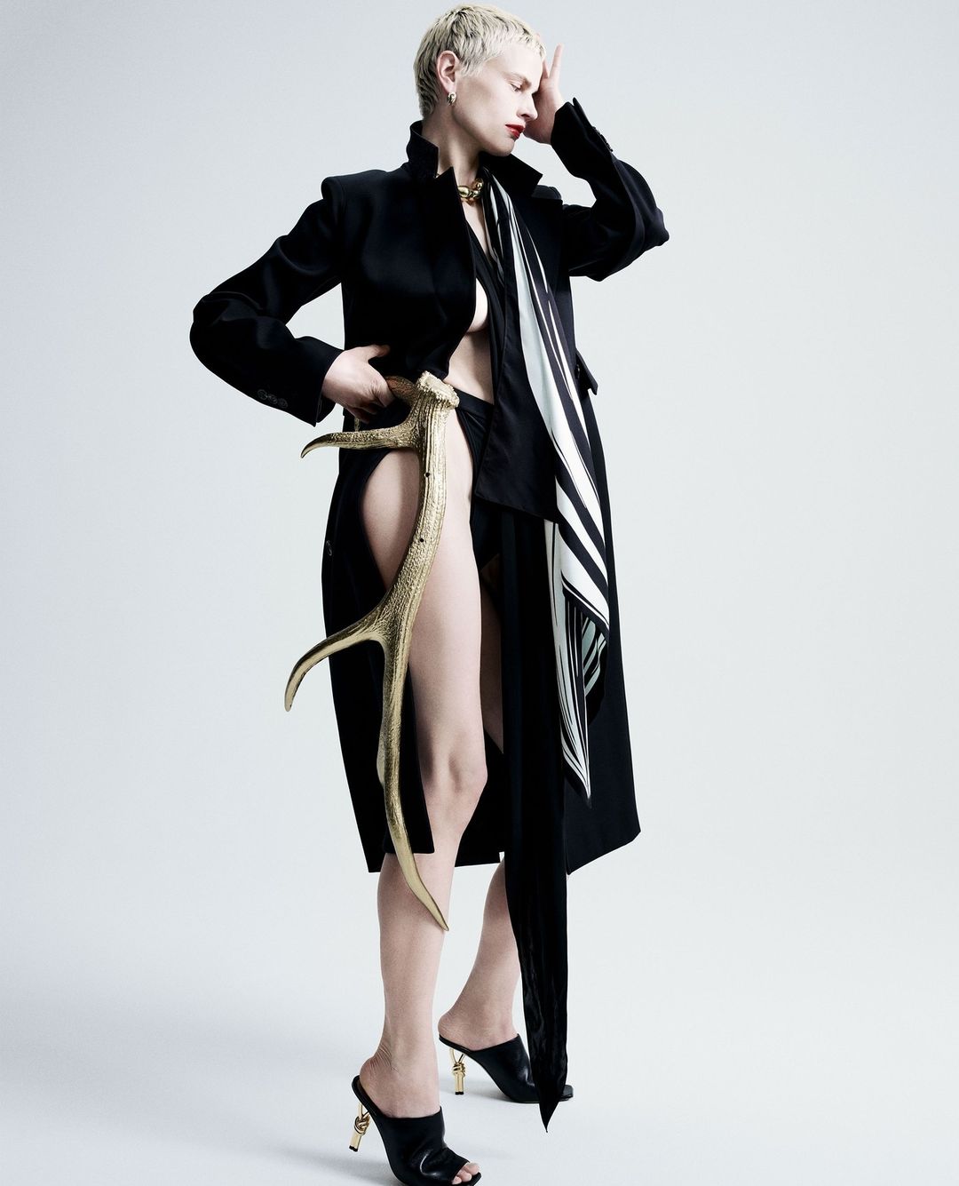 CR Fashion Book |  Mar. 23