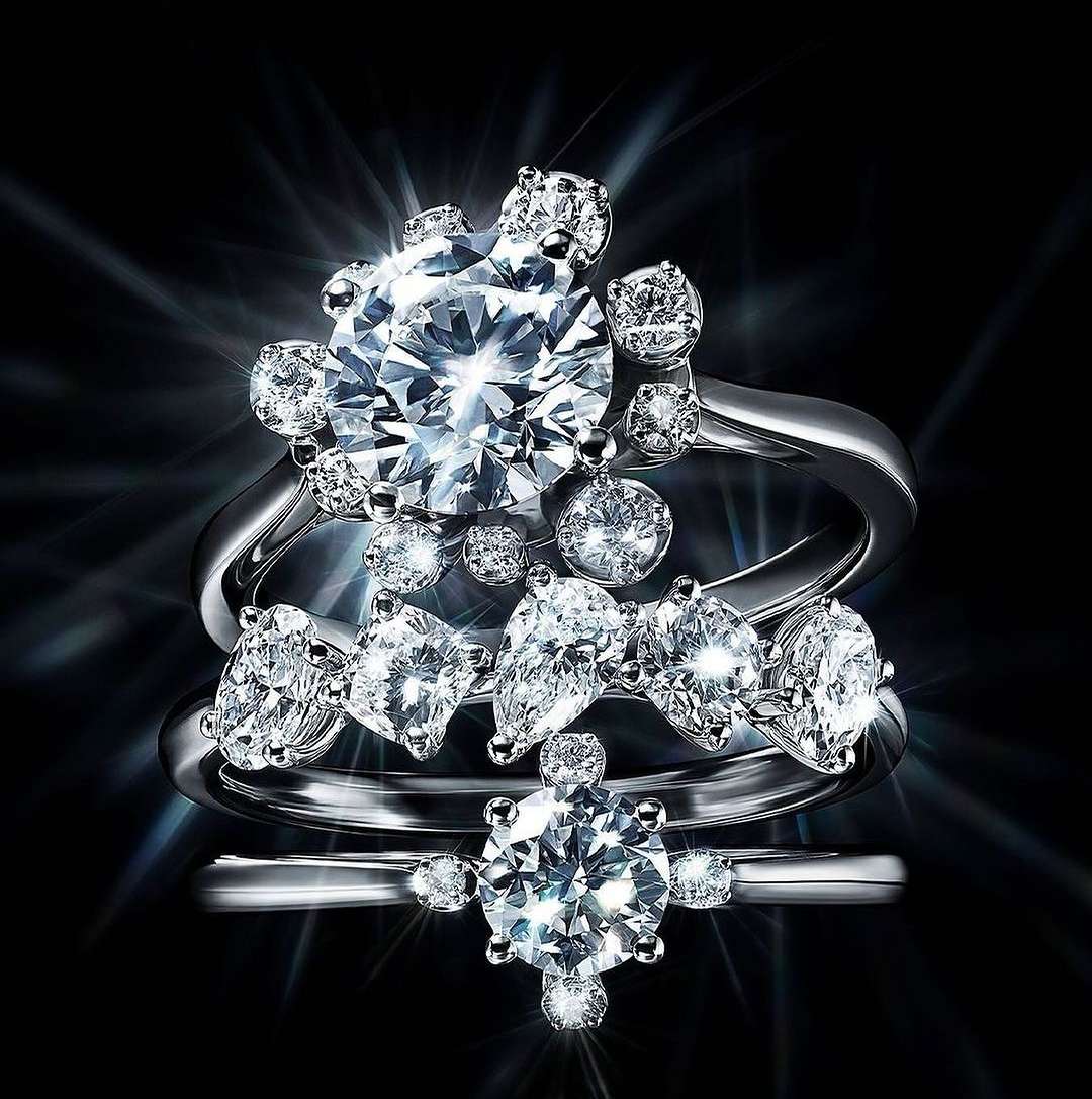 Swarovski  |  Sep. 23