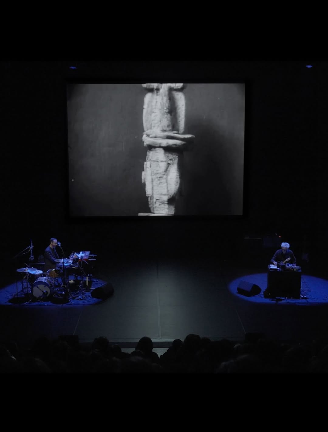 @squrlband in concert @metmuseum for 2 nights in a row on 14th & 15th November.
The band reimagines Man Ray’s silent films through hypnotic sound and shadow — a live dialogue between surrealism and noise.

Get your tickets here : https://engage.metmuseum.org/ events/metlivearts/2025-26-season/squerl-live-music-for-four-films-by-man-ray/