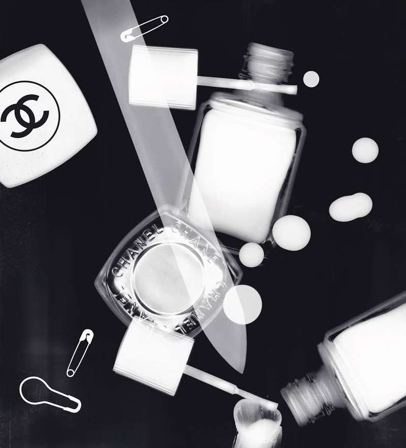 In Chanel Rayograph series, AURÉLIEN JUNER explores the intersection of fashion and experimental photography, using the rayograph process to dissolve image into light.