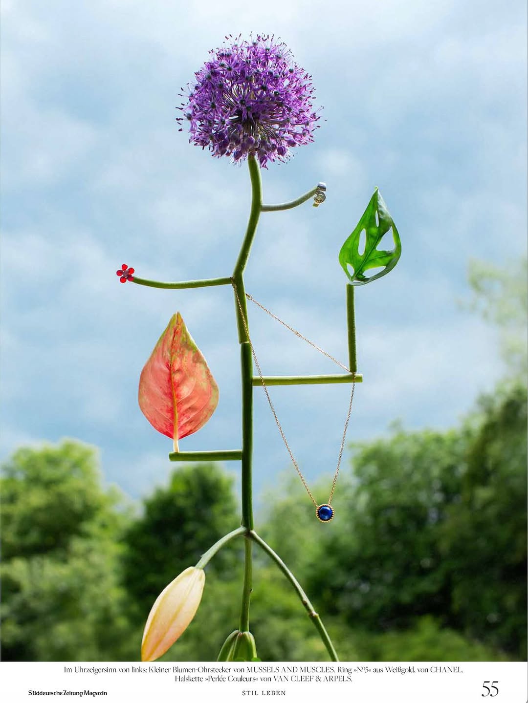 @bonjourlatour featuring in @szmagazin 
styling : @mariegodt 
art direction : @birthesteinbeck 

Available now in print & online format