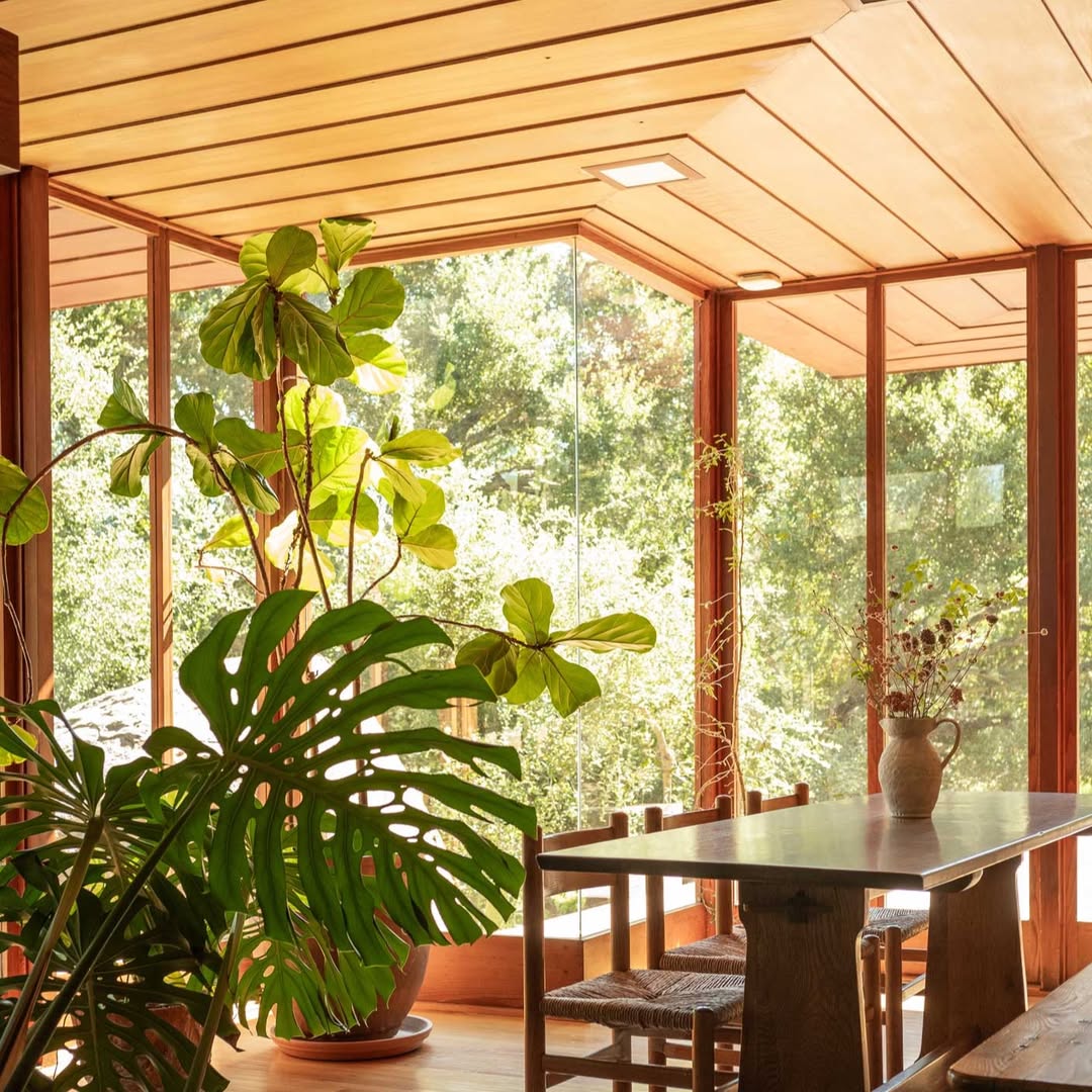 Our Fav Mod House is a perfect example of M...