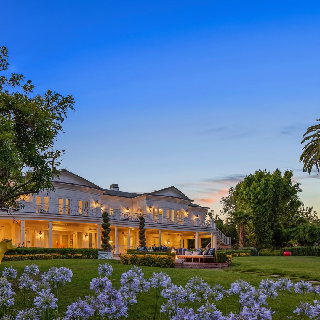 Classic Beverly Hills Mansion \"The Sidney\...