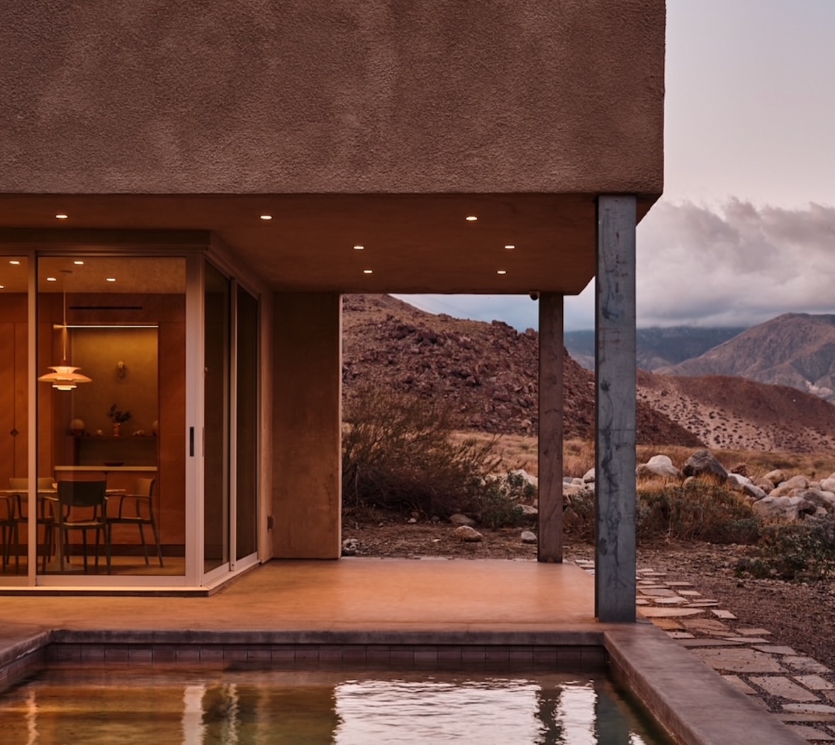 WORLDLOCATIONS
Desert Architecture: New loc...