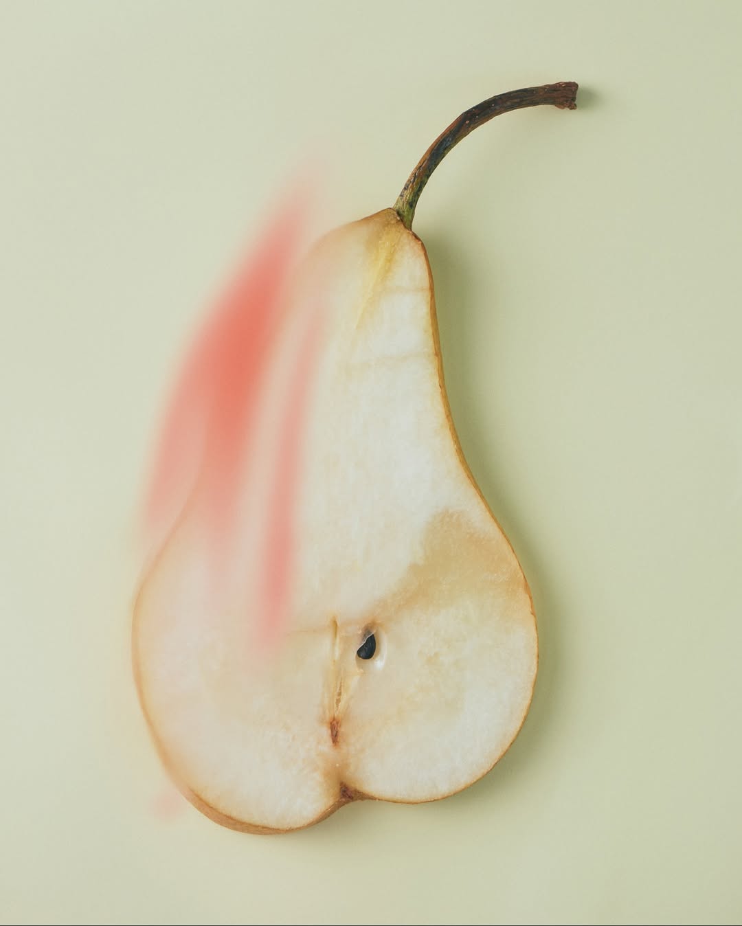 Gabriela Worosz X TWNTY Magazine Nov. 25