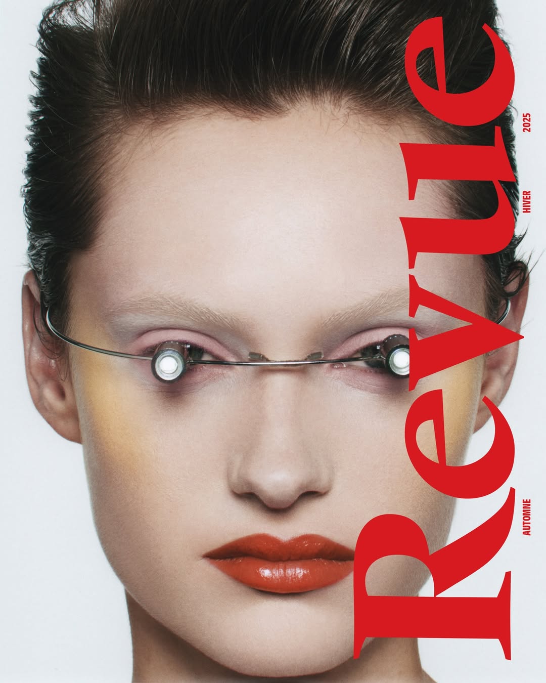 Andrew Vowles X Revue Dec. 25