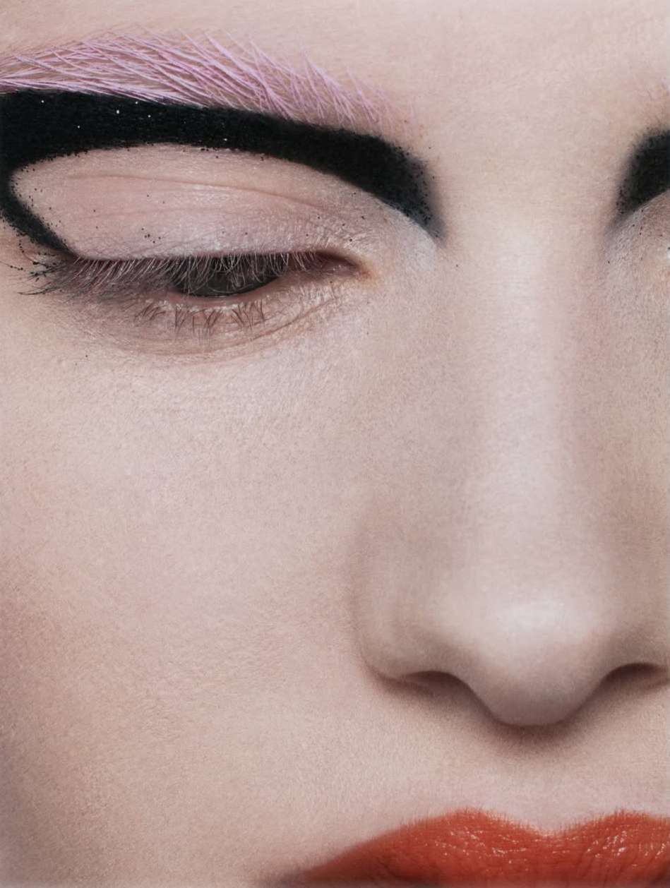 Andrew Vowles X Revue Dec. 25