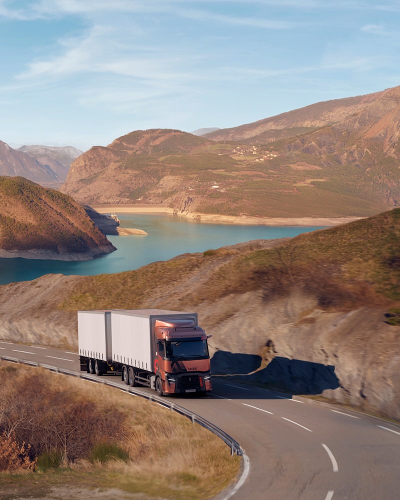 Renault Trucks |  Jun. 26