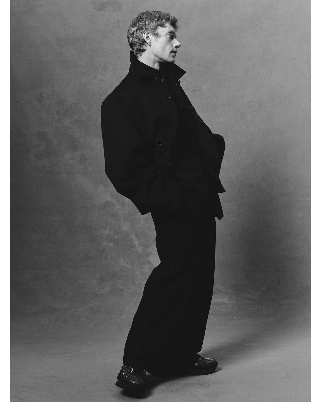 Behind The Blinds |  Nov. 22