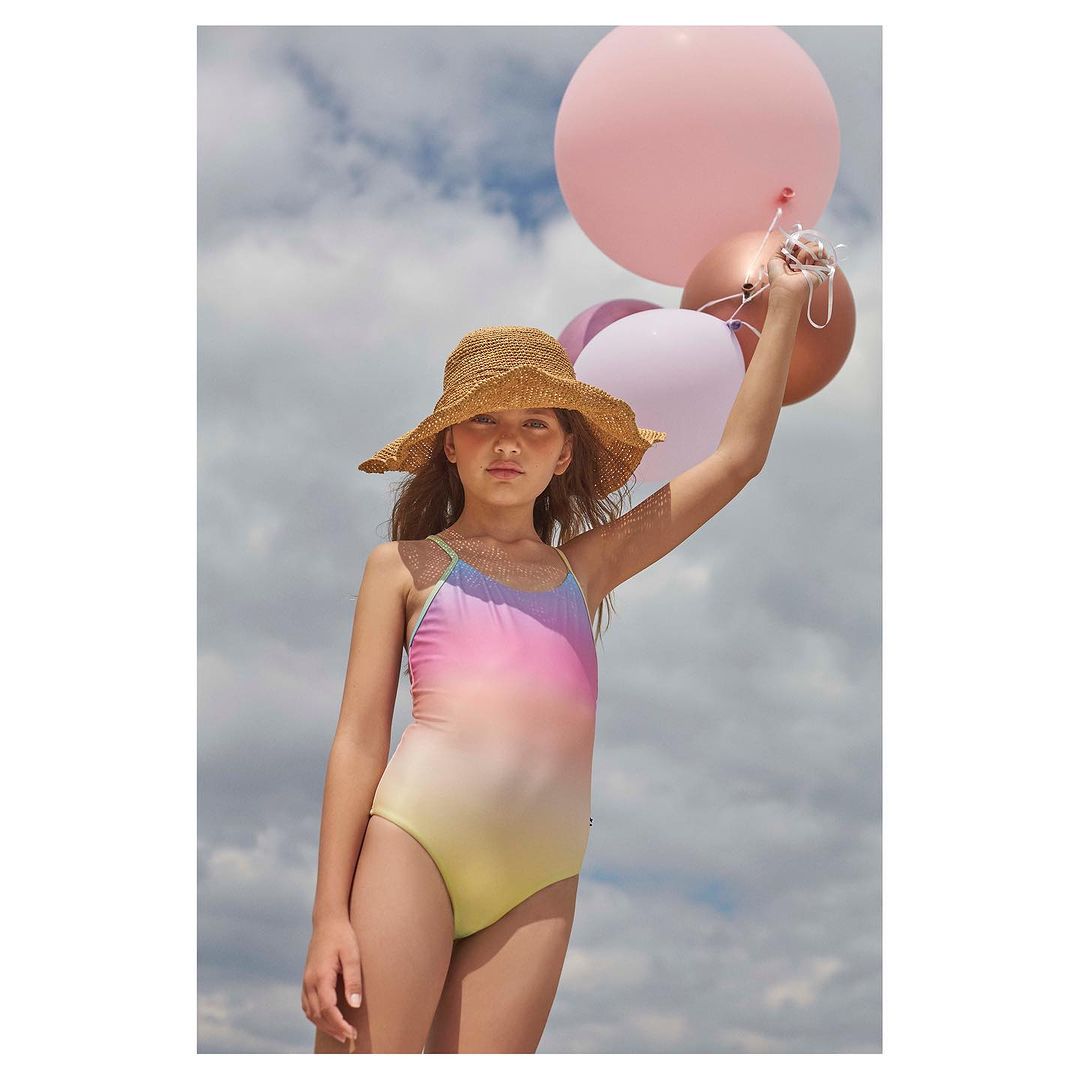 Earnshaw's |  Jul. 23